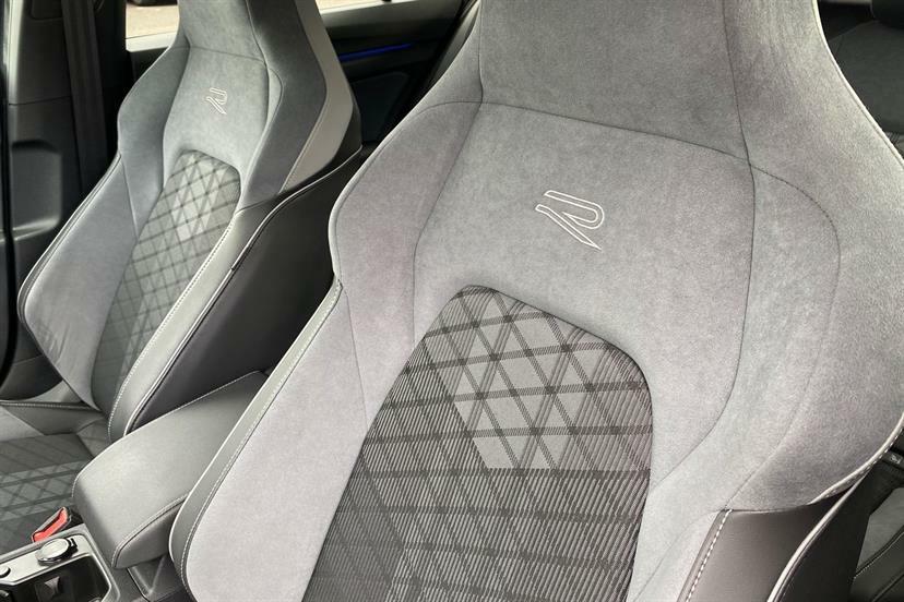Volkswagen Golf 2023 Volkswagen Golf R-line 1.5 Tsi 130Ps Silver #19