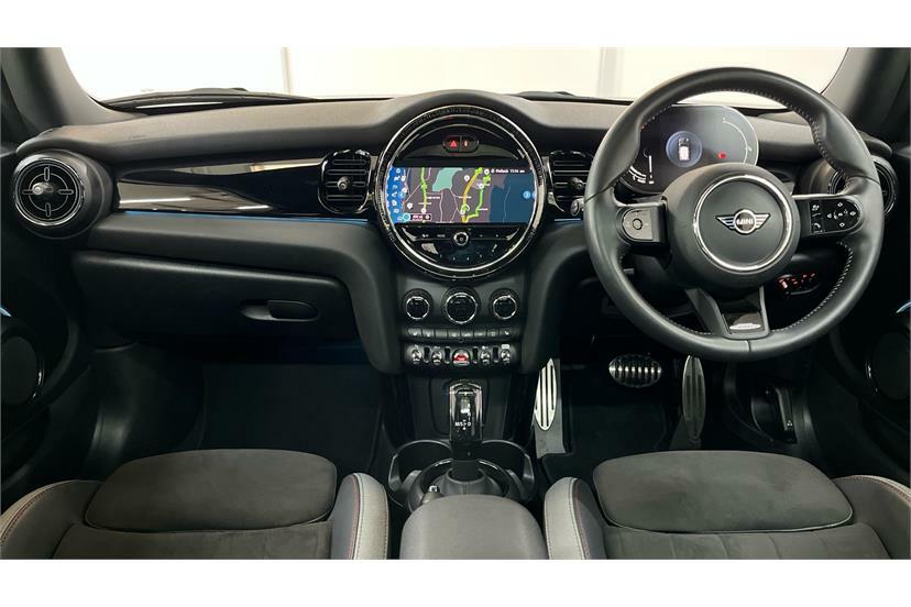 Mini Hatch 1.5 Cooper Sport Comfortnav Pack Green #4