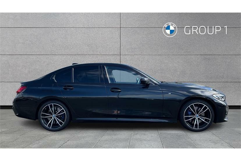 BMW 3 Series 320I Xdrive M Sport Step Black #3