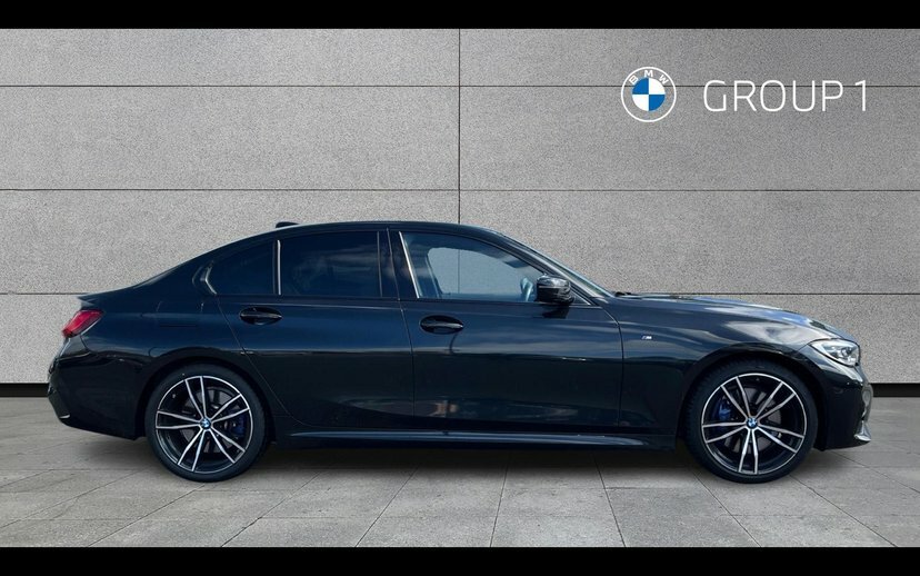 BMW 3 Series 320I Xdrive M Sport Saloon YC69OES Black #3