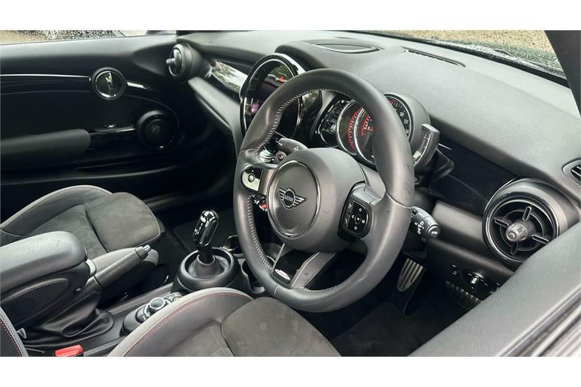 Mini Hatch 2.0 John Cooper Works Comfort Pack AP22ABZ Green #6