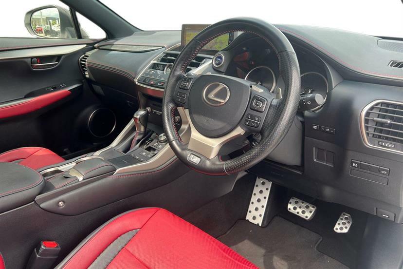 Lexus NX 300H 2.5 F-sport Cvt Premium Nav White #6