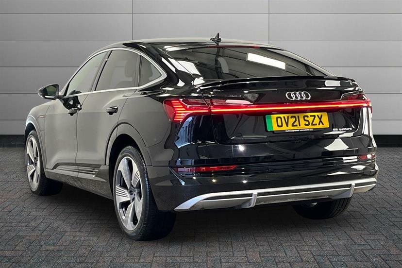 Audi E-tron 300Kw 55 Quattro 95Kwh S Line Black #3