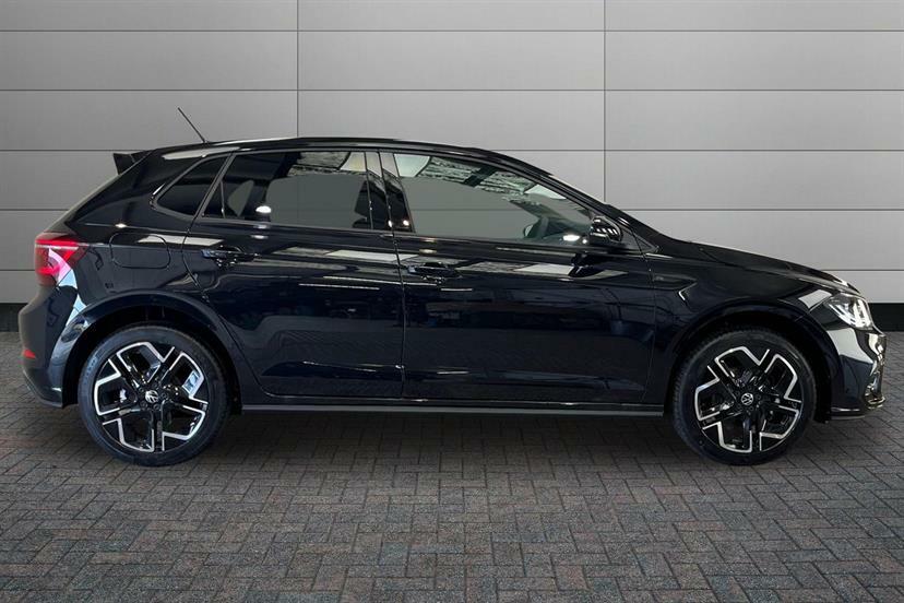 Volkswagen Polo 1.0 Tsi 115 Black Edition Dsg AU26NZV Black #4
