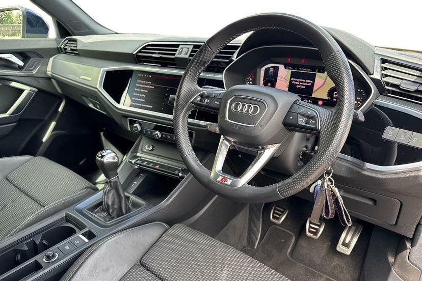 Audi Q3 35 Tfsi S Line Blue #5