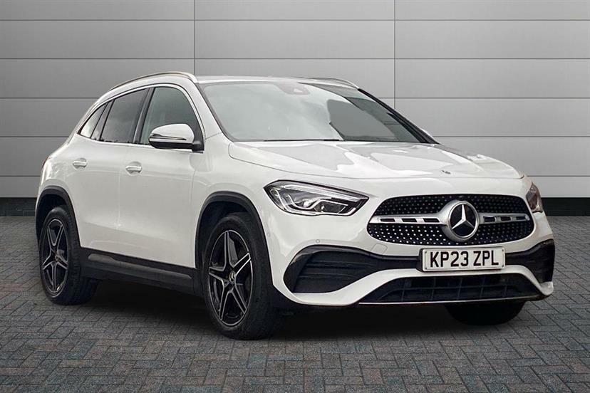 Mercedes-Benz GLA Class 200 Amg Line Premium White