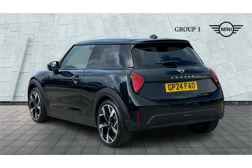 Mini Hatch 2.0 S Exclusive Black #2
