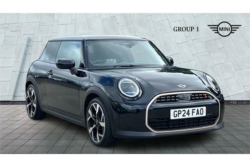 Mini Hatch 2.0 S Exclusive Black