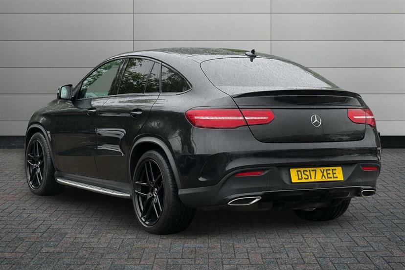 Mercedes-Benz GLE Coupe Gle 350D 4Matic Amg Line Premium Plus 9G-tron Black #2