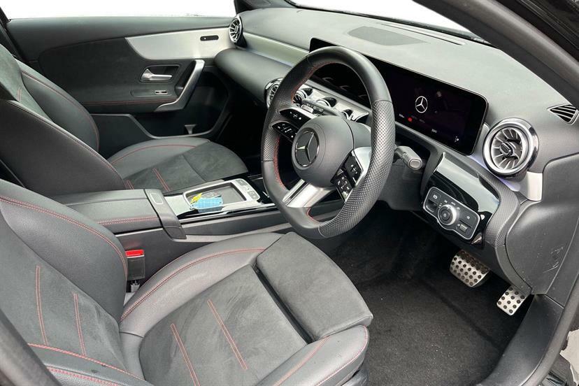 Mercedes-Benz A Class A180 Amg Line Executive Black #5
