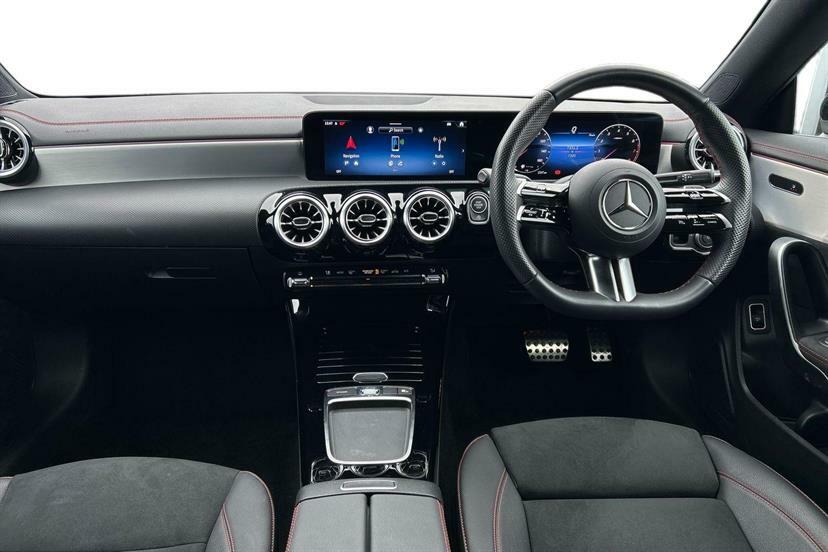 Mercedes-Benz CLA Class 200 Amg Line Executive Tip Black #5