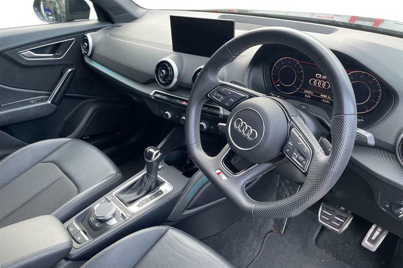 Audi Q2 35 Tfsi Black Edition S Tronic Cs Black #6
