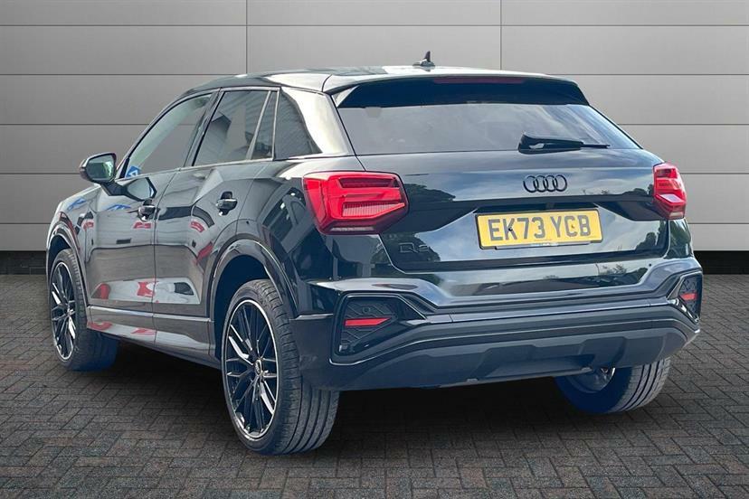 Audi Q2 35 Tfsi Black Edition S Tronic Cs Black #3