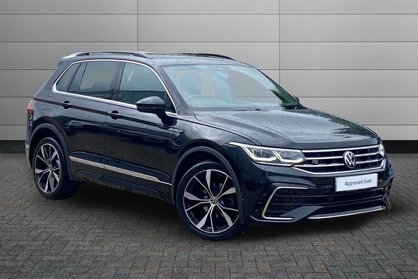 Volkswagen Tiguan 1.5 Tsi R-line Suv Dsg 150 Ps DA23FJV Black