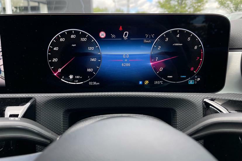 Mercedes-Benz A Class A180 Amg Line Premium KP75OXS Black #5