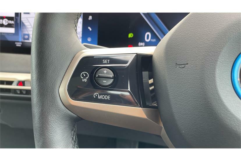BMW iX 2022 72 40  #16