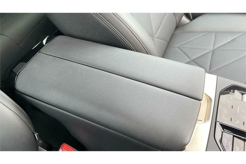 BMW iX 2022 72 40  #53