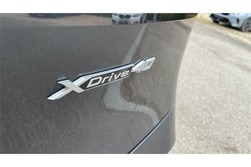 BMW iX 2022 72 40  #32