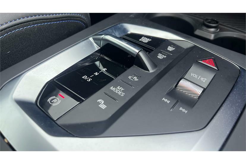 BMW 2 Series M240i Xdrive Step 2025 Blue #16