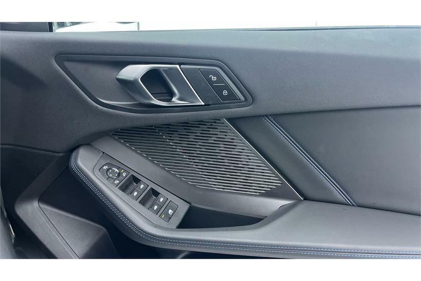 BMW 2 Series M240i Xdrive Step 2025 Blue #22