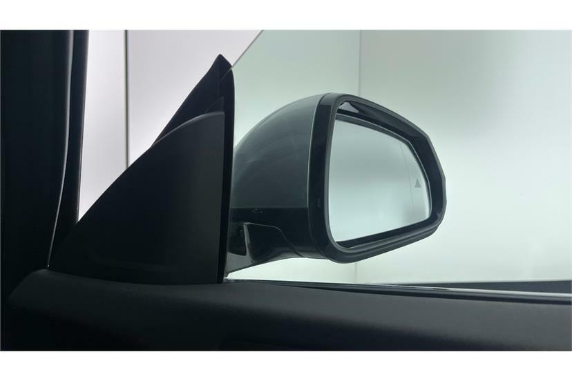 BMW 2 Series M240i Xdrive Step 2025 Blue #17