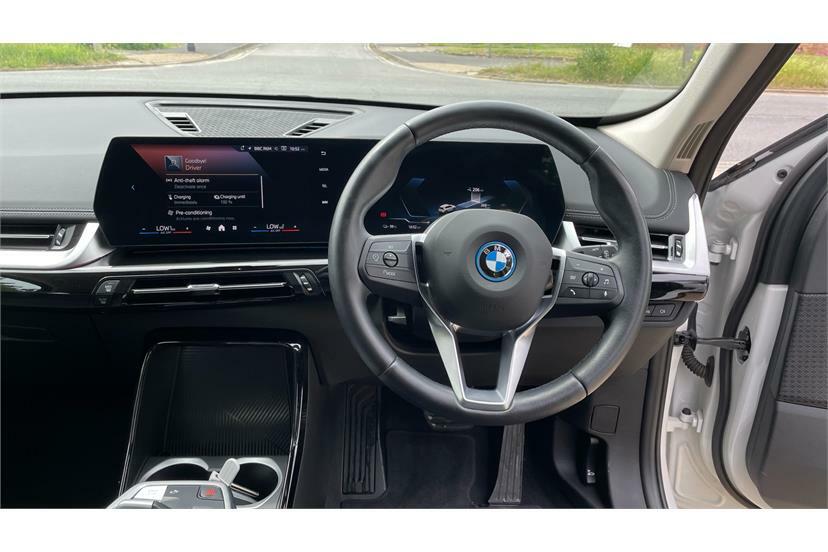 BMW iX1 230Kw Xdrive30 Xline 65Kwh White #4