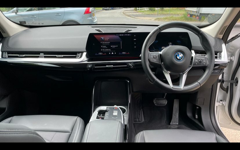 BMW iX1 Ix1 Xdrive30 Xline RO24AYL White #4