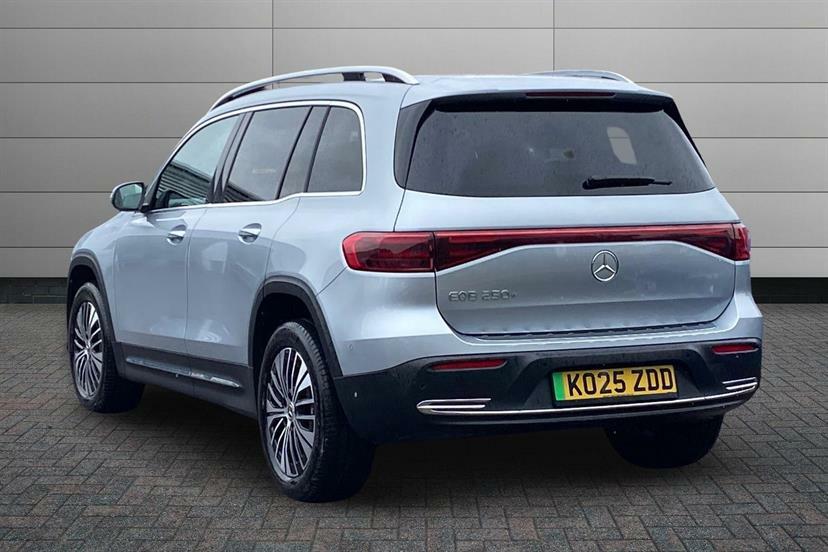 Mercedes-Benz EQB 250 140Kw Sport Executive 70.5Kwh Silver #2