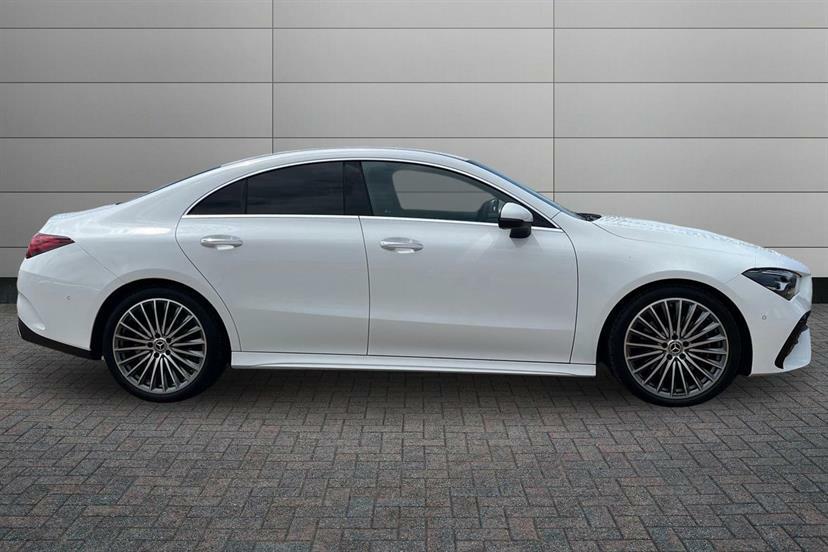 Mercedes-Benz CLA Class 220D Amg Line Premium Tip White #3
