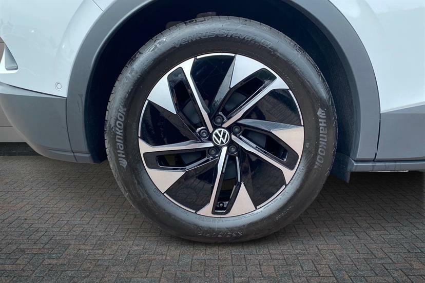 Volkswagen ID.4 210Kw Match Pro 77Kwh White #5