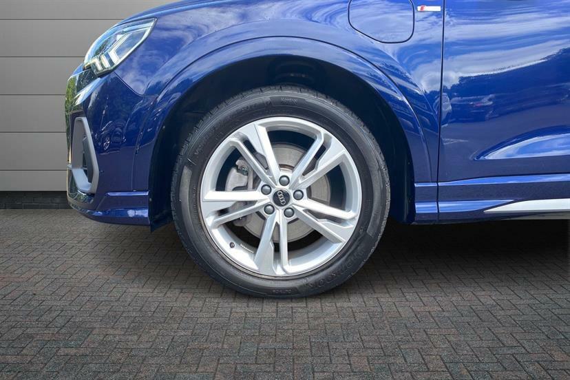 Audi Q3 45 Tfsi E S Line S Tronic Tech Pack Blue #5