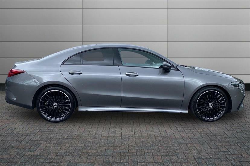 Mercedes-Benz CLA Class 200 Amg Line Premium Plus Tip Grey #3