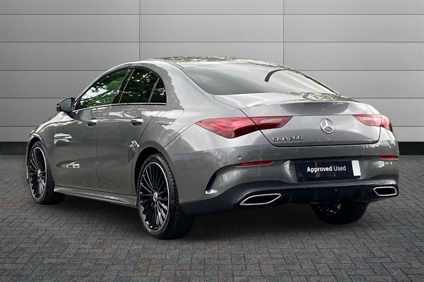 Mercedes-Benz CLA Class 200 Amg Line Premium Plus Tip Grey #2