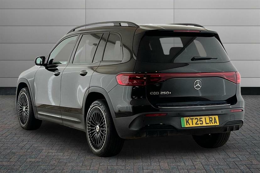 Mercedes-Benz EQB 250 140Kw Urban Edition 70.5Kwh Black #2