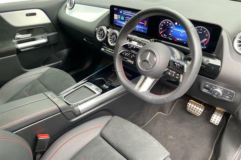 Mercedes-Benz GLA Class 200 Amg Line Executive Grey #5