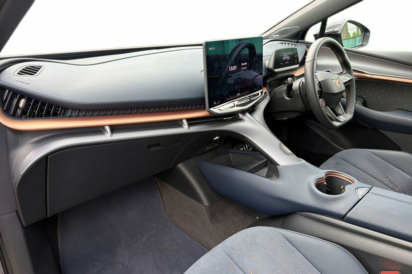 Cupra Tavascan 77Kwh V2 Suv Coupe 286 Ps KY25JVK Blue #2
