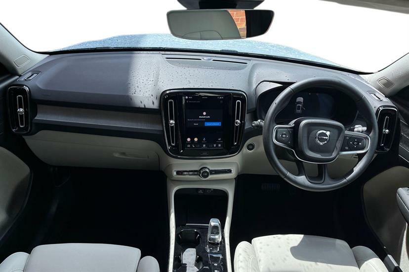 Volvo XC40 2.0 B4p Ultra Dark HK74ENC Blue #6