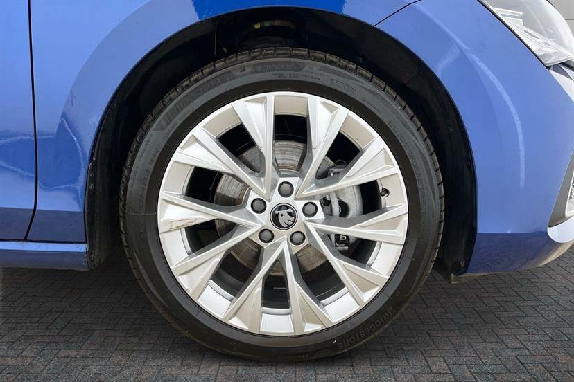 Skoda Superb 2.0 Tdi Se L Dsg Blue #4