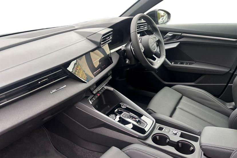 Audi A3 1.5 Tfsi E 204 Black Edition S Tronic Grey #2