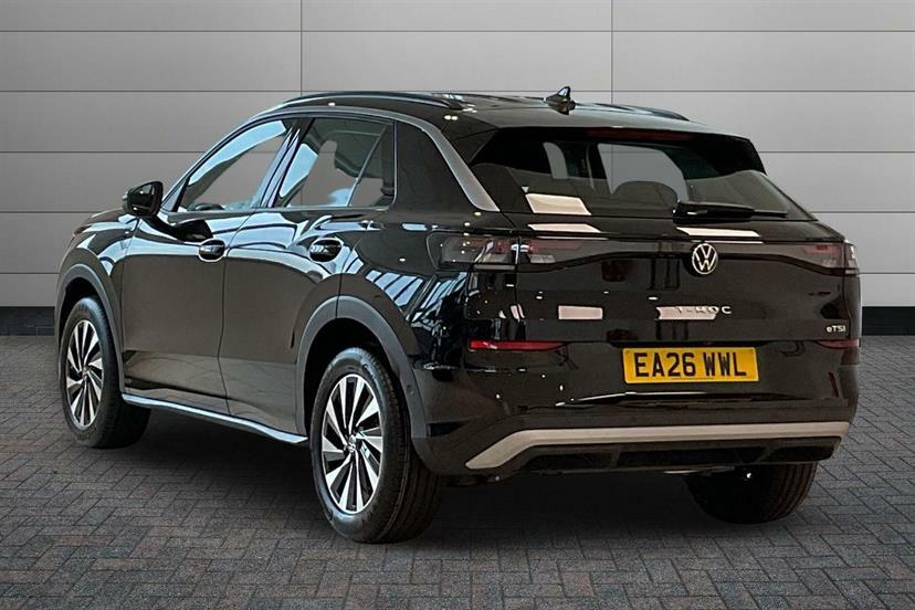 Volkswagen T-Roc 1.5 Etsi 150 Life Dsg Black #3