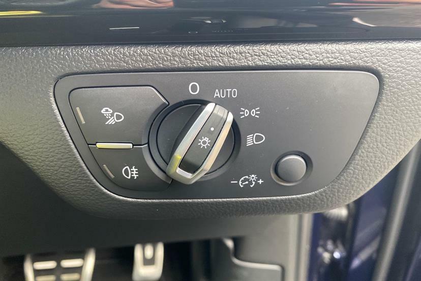 Audi Q5 50 Tfsi E Quattro S Line S Tronic  #16