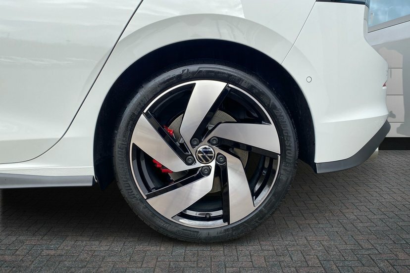 Volkswagen Golf 2.0 Tsi Gti Hatchback Dsg 265 Ps WH75MLL White #5