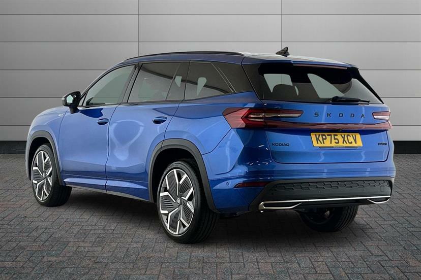 Skoda Kodiaq 1.5 Tsi E-tec Sportline Dsg 7 Seat Blue #2