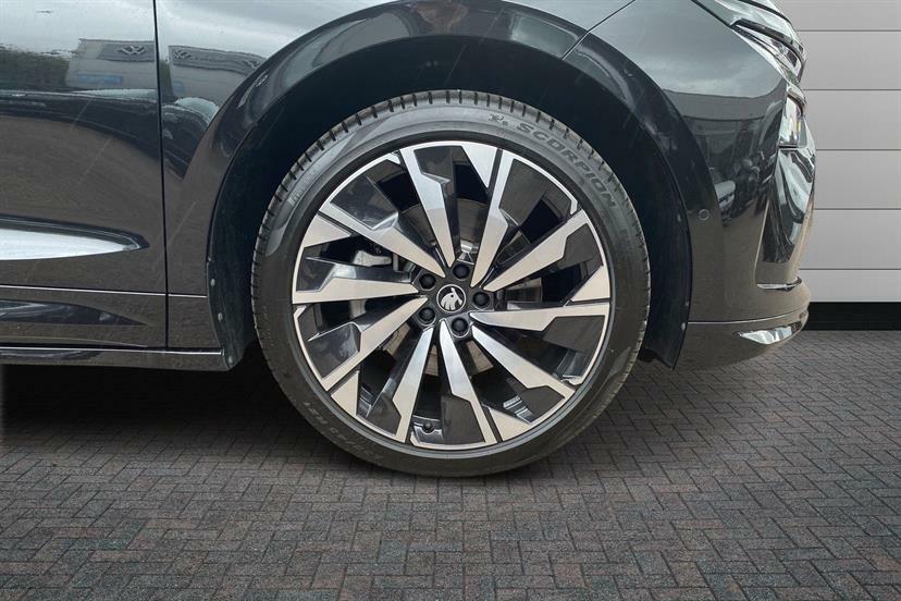 Skoda ENYAQ 210Kw 85 Sportline 82Kwh Black #4