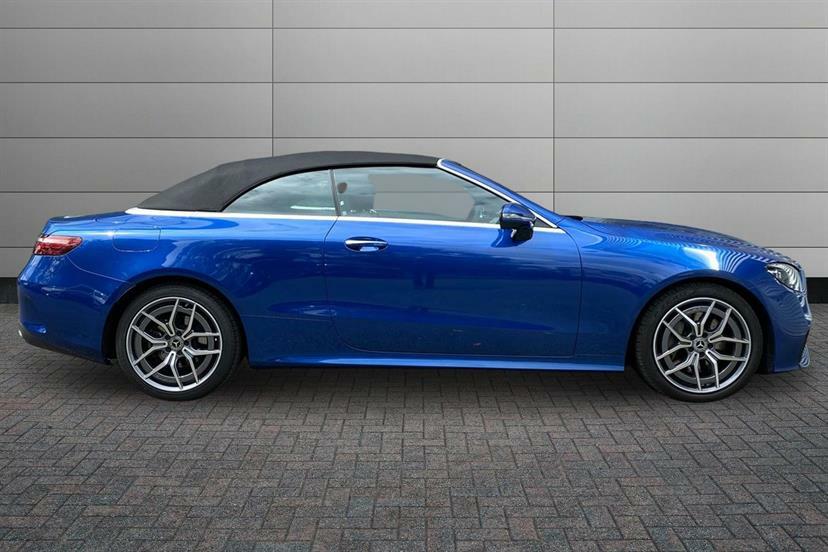 Mercedes-Benz E Class E220d Amg Line Premium 9G-tronic Blue #3