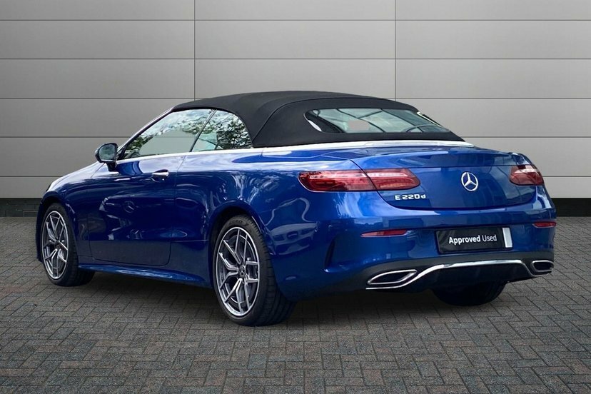 Mercedes-Benz E Class 2.0 E220d Amg Line Premium Cabriolet Blue #2