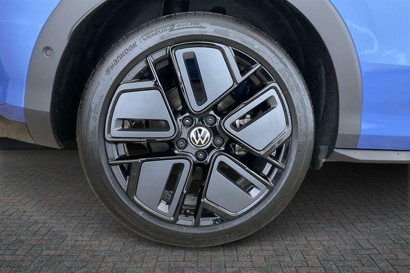 Volkswagen T-Roc 1.5 Etsi 150 R-line Dsg Blue #5