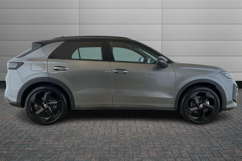 Volkswagen T-Roc 1.5 Etsi 150 R-line Dsg Grey #3
