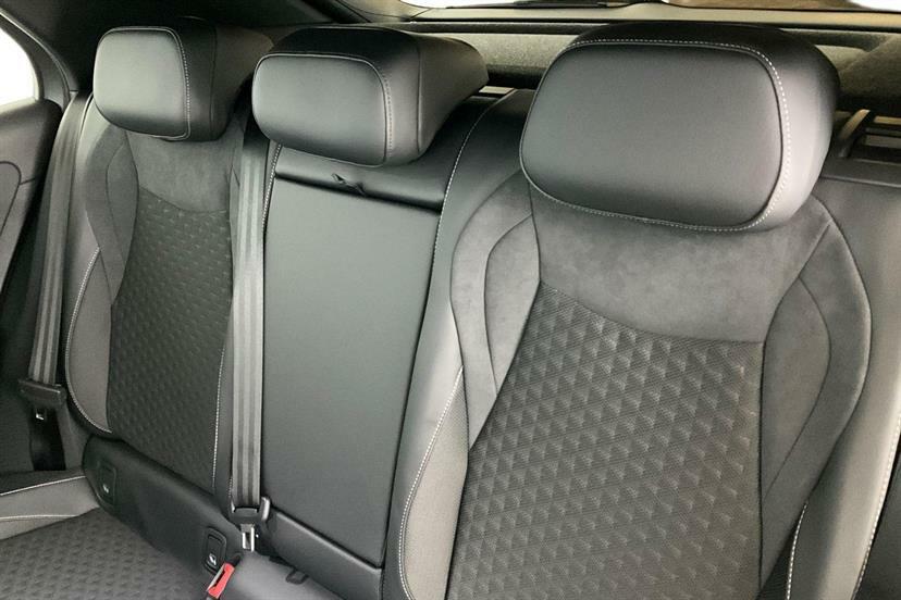 Volkswagen T-Roc 1.5 Etsi 150 R-line Dsg Grey #6