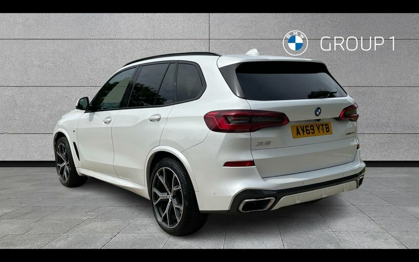 BMW X5 X5 Xdrive30d M Sport AY69YTB White #2